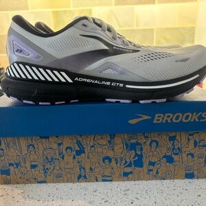 Brooks Adrenaline GTS 23, size 9.5 W/D, grey/black/purple